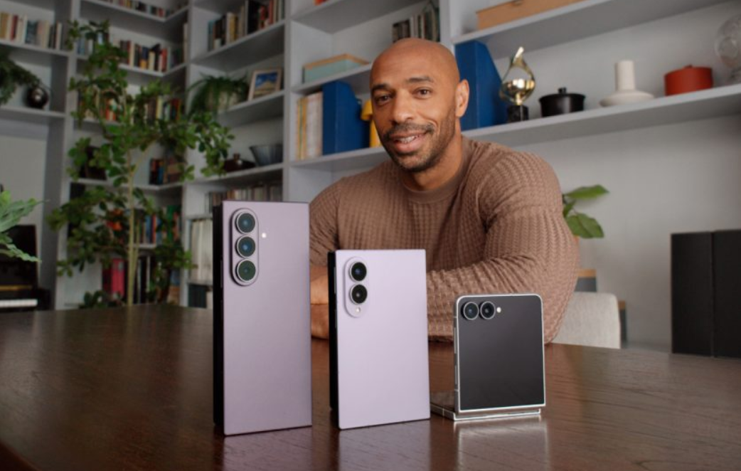 Samsung punta su Thierry Henry per sfidare iPhone Duo con i suoi pieghevoli