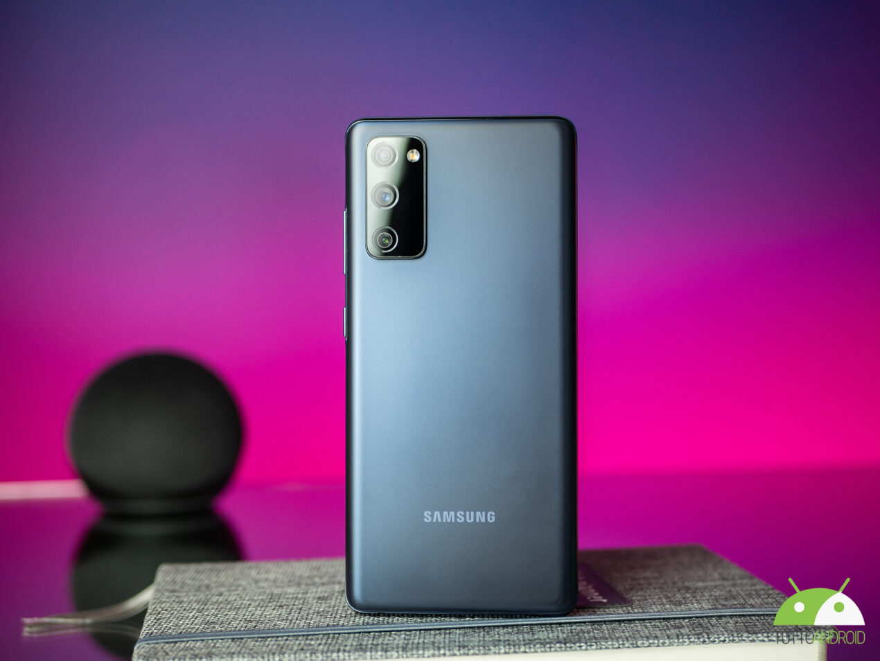 Nuovi aggiornamenti per Samsung Galaxy S20 FE 5G, Huawei P40 Pro, P Smart 2021 e Band 6