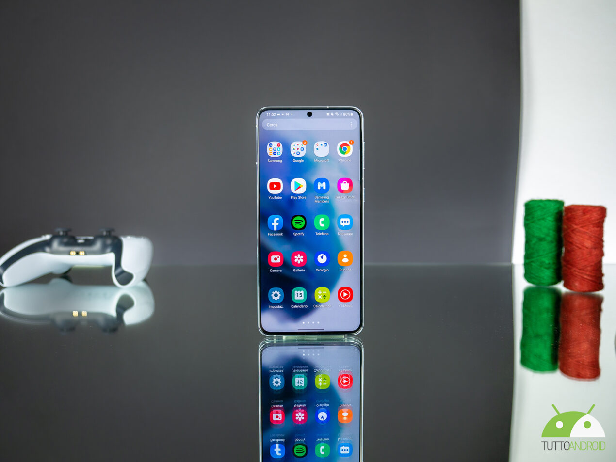 Aggiornamenti per Galaxy S21, Galaxy Tab A8 e OPPO Find X6 Pro