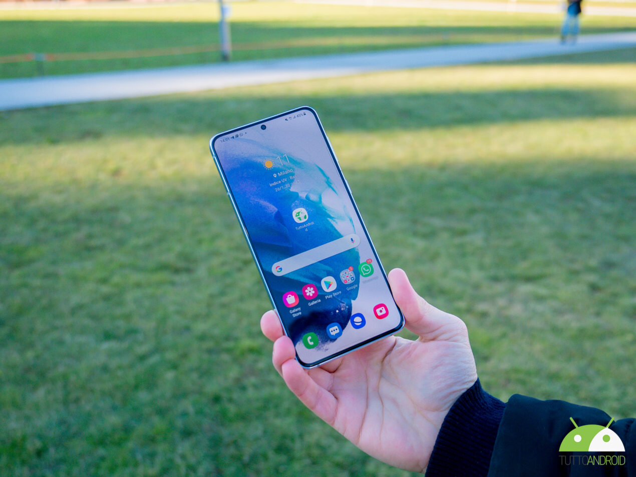 Samsung dà un bel taglio ai prezzi di Galaxy S21 e S21+ con questo coupon