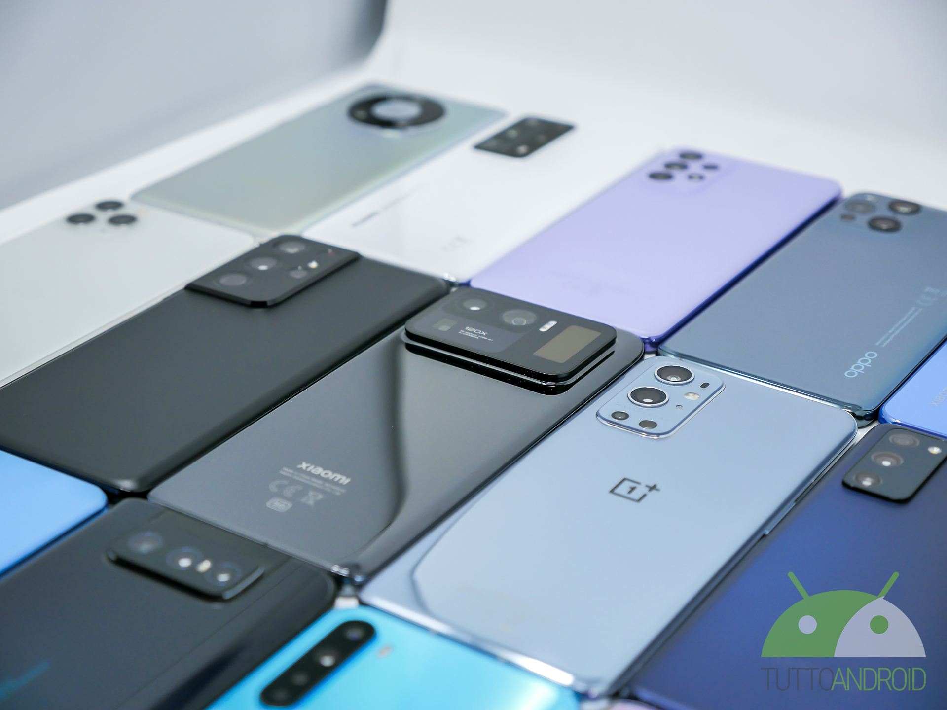 Tanti smartphone android 